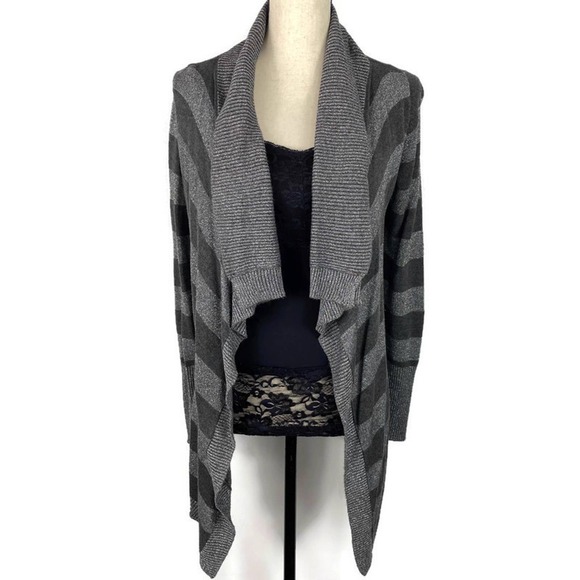 Belldini Waterfall Cardigan Sweater Striped Gray Silver Open Womens Sz Med - Picture 11 of 11